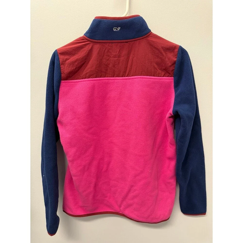 Women vineyard vine fleece pullover